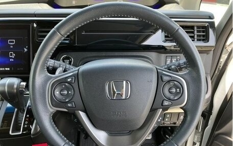 Honda Stepwgn IV, 2021 год, 2 057 000 рублей, 13 фотография