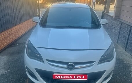 Opel Astra J, 2013 год, 500 000 рублей, 1 фотография