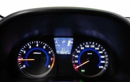 Hyundai Solaris II рестайлинг, 2013 год, 699 000 рублей, 10 фотография