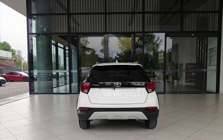 Toyota Yaris XP150 рестайлинг, 2022 год, 1 356 666 рублей, 6 фотография