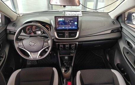 Toyota Yaris XP150 рестайлинг, 2022 год, 1 356 666 рублей, 9 фотография