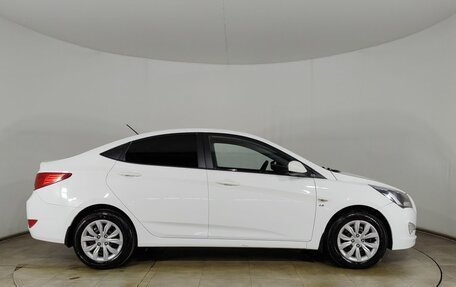 Hyundai Solaris II рестайлинг, 2015 год, 1 050 000 рублей, 4 фотография