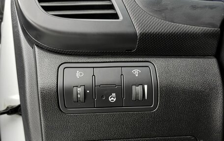Hyundai Solaris II рестайлинг, 2015 год, 1 050 000 рублей, 14 фотография