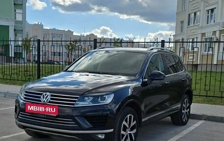 Volkswagen Touareg III, 2016 год, 2 350 000 рублей, 1 фотография