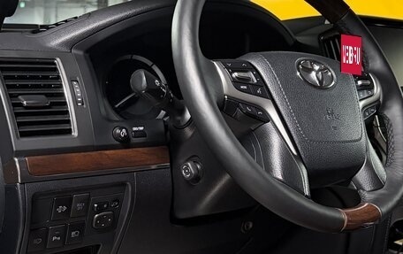 Toyota Land Cruiser 200, 2016 год, 5 200 000 рублей, 5 фотография