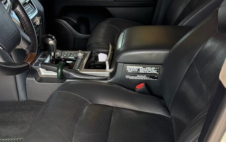 Toyota Land Cruiser 200, 2018 год, 6 350 000 рублей, 6 фотография