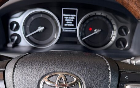 Toyota Land Cruiser 200, 2018 год, 6 350 000 рублей, 10 фотография