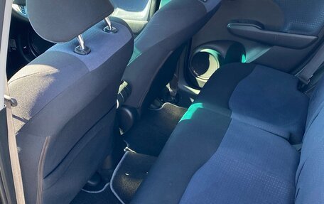 Honda Fit III, 2009 год, 850 000 рублей, 14 фотография