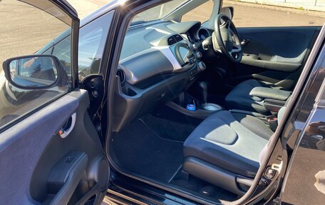 Honda Fit III, 2009 год, 850 000 рублей, 10 фотография