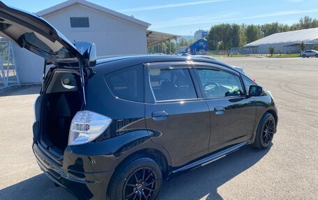 Honda Fit III, 2009 год, 850 000 рублей, 8 фотография