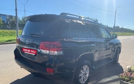 Toyota Land Cruiser 200, 2016 год, 6 780 000 рублей, 5 фотография