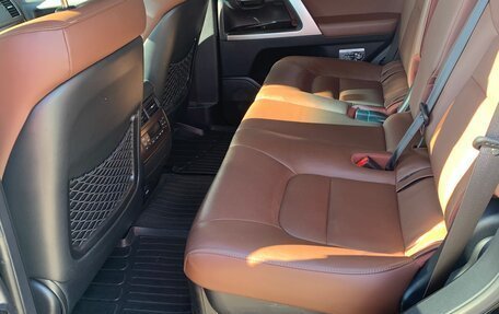 Toyota Land Cruiser 200, 2016 год, 6 780 000 рублей, 15 фотография