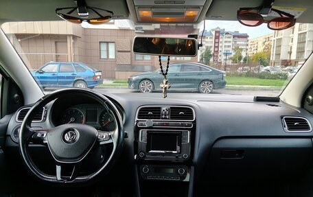 Volkswagen Polo VI (EU Market), 2017 год, 997 000 рублей, 13 фотография