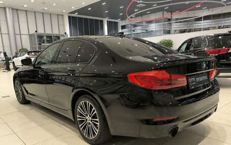 BMW 5 серия, 2019 год, 3 465 000 рублей, 8 фотография