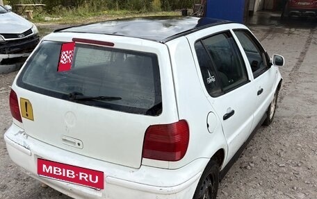 Volkswagen Polo III рестайлинг, 2001 год, 45 000 рублей, 4 фотография