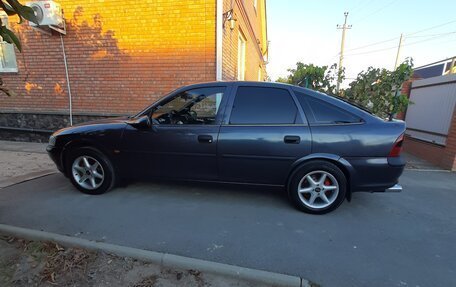 Opel Vectra B рестайлинг, 1996 год, 420 000 рублей, 9 фотография