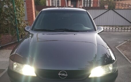 Opel Vectra B рестайлинг, 1996 год, 420 000 рублей, 35 фотография