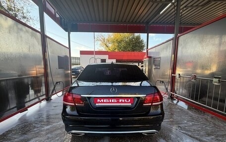 Mercedes-Benz E-Класс, 2013 год, 1 780 000 рублей, 2 фотография