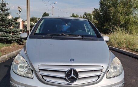 Mercedes-Benz B-Класс, 2009 год, 410 000 рублей, 2 фотография