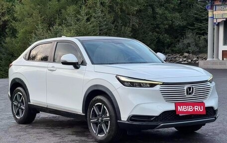 Honda Vezel, 2022 год, 1 450 000 рублей, 3 фотография