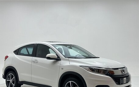 Honda Vezel, 2022 год, 1 190 000 рублей, 3 фотография
