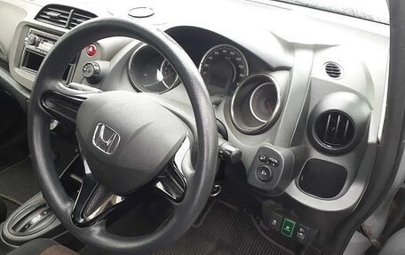 Honda Fit Shuttle I рестайлинг, 2014 год, 710 000 рублей, 9 фотография