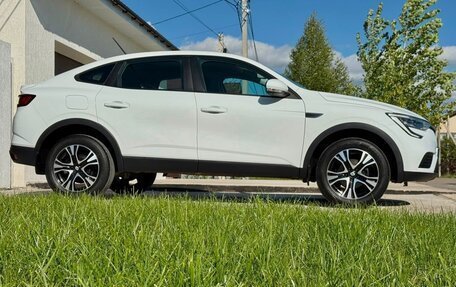 Renault Arkana I, 2022 год, 1 420 000 рублей, 7 фотография