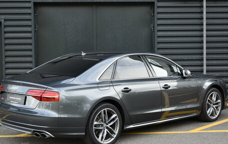 Audi S8, 2015 год, 7 000 000 рублей, 4 фотография