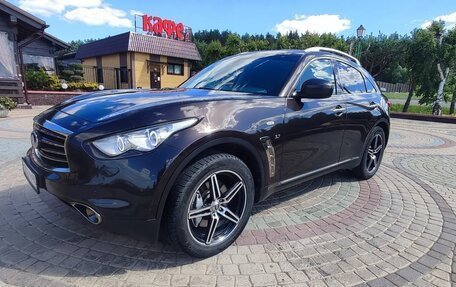 Infiniti QX70, 2014 год, 2 450 000 рублей, 1 фотография