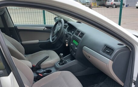 Volkswagen Jetta VI, 2012 год, 1 200 000 рублей, 10 фотография