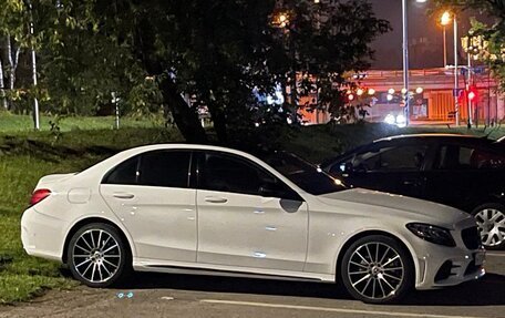 Mercedes-Benz C-Класс, 2018 год, 2 950 000 рублей, 7 фотография