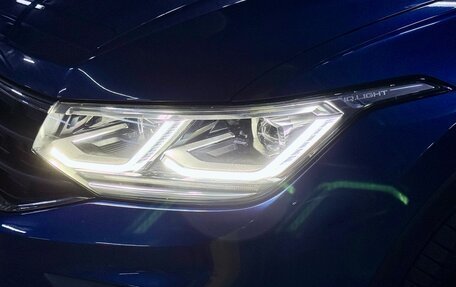 Volkswagen Tiguan II, 2021 год, 2 590 000 рублей, 5 фотография