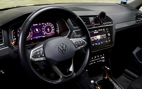 Volkswagen Tiguan II, 2021 год, 2 590 000 рублей, 6 фотография