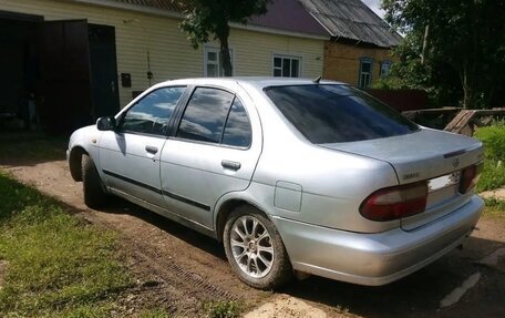 Nissan Almera, 1999 год, 130 000 рублей, 2 фотография