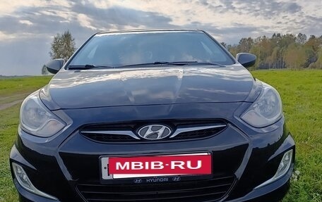 Hyundai Solaris II рестайлинг, 2012 год, 810 000 рублей, 18 фотография