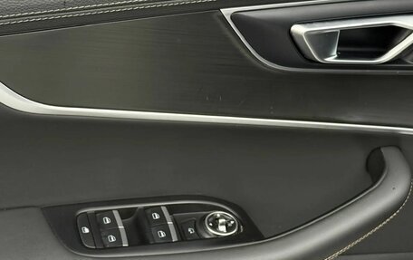 Chery Tiggo 8 Pro, 2021 год, 1 600 000 рублей, 31 фотография