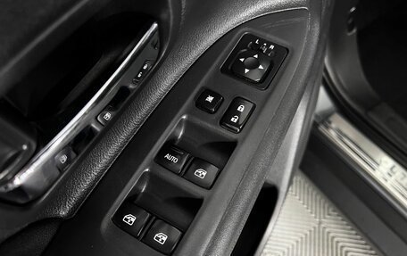 Mitsubishi Outlander III рестайлинг 3, 2015 год, 1 699 000 рублей, 17 фотография