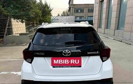 Toyota Yaris XP150 рестайлинг, 2022 год, 1 310 000 рублей, 3 фотография