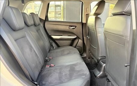 Suzuki Escudo IV, 2018 год, 1 540 000 рублей, 26 фотография