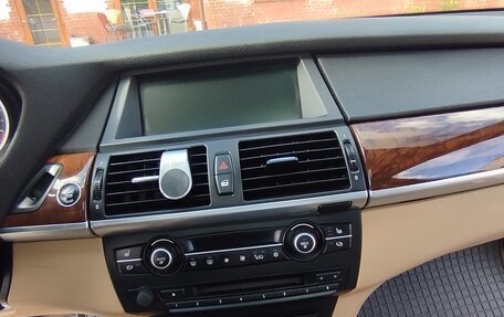 BMW X6, 2011 год, 2 100 000 рублей, 18 фотография