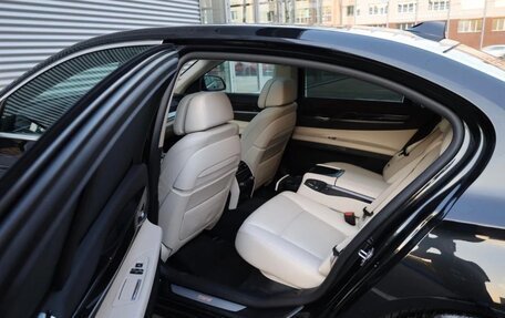 BMW 7 серия, 2012 год, 2 350 000 рублей, 10 фотография