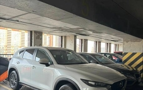 Mazda CX-5 II, 2017 год, 2 300 000 рублей, 2 фотография