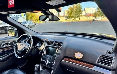 Ford Explorer VI, 2017 год, 2 500 000 рублей, 20 фотография