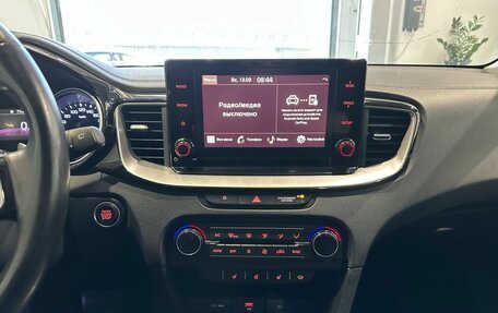 KIA cee'd III, 2021 год, 1 636 200 рублей, 16 фотография