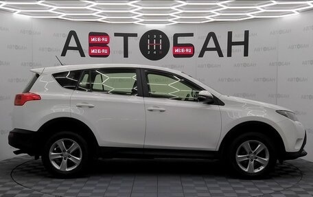Toyota RAV4, 2013 год, 1 915 000 рублей, 6 фотография