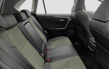 Toyota RAV4, 2025 год, 3 900 000 рублей, 23 фотография
