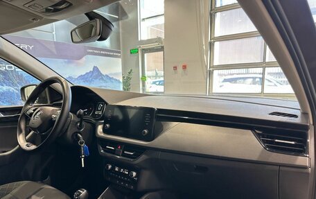 Skoda Rapid II, 2020 год, 1 650 000 рублей, 10 фотография