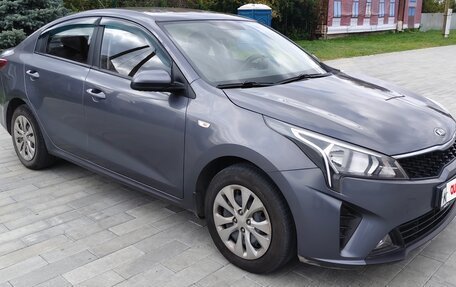 KIA Rio IV, 2021 год, 1 650 000 рублей, 4 фотография