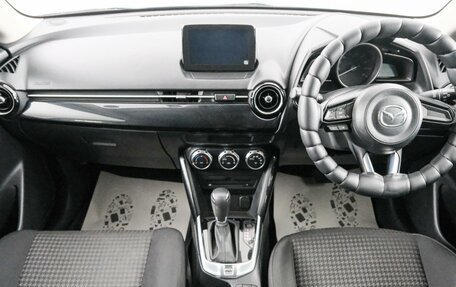 Mazda Demio IV, 2017 год, 1 079 000 рублей, 11 фотография