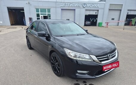 Honda Accord IX рестайлинг, 2013 год, 2 300 000 рублей, 4 фотография